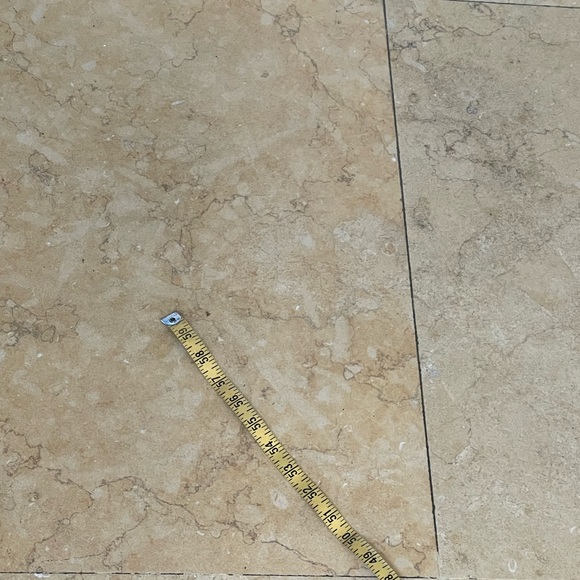 VINTAGE GUCCI RARE SCARF/SARONG - Picture 10 of 14